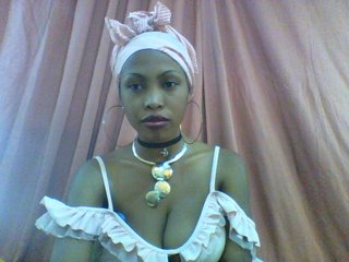 Live sex webcam photo for colombe69 #234229643