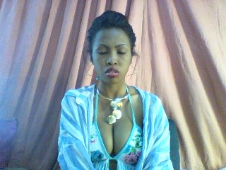 Live sex webcam photo for colombe69 #235313407