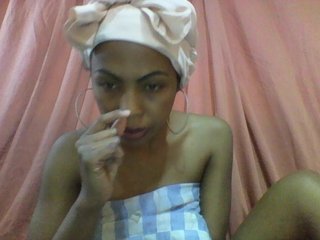 Live sex webcam photo for colombe69 #237053117