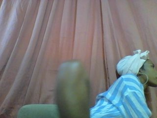 Live sex webcam photo for colombe69 #237060310