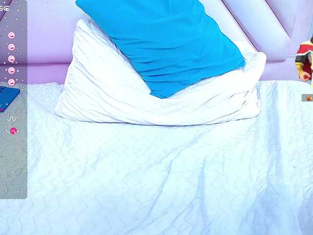 Live sex webcam photo for colombiamommy #277023833