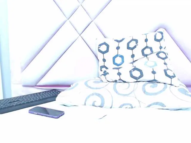 Live sex webcam photo for colombiamommy #277987068