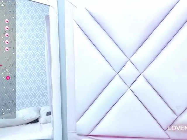Live sex webcam photo for colombiamommy #283773122