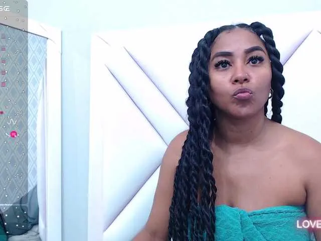 Live sex webcam photo for colombiamommy #289223625