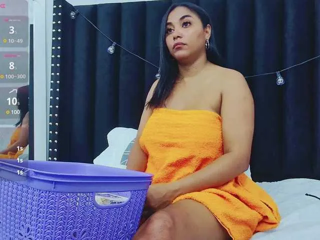 Live sex webcam photo for colombiamommy #291247762