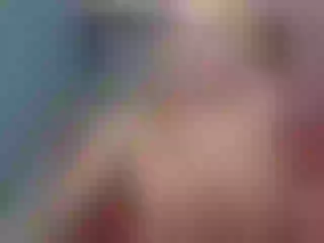 Live sex webcam photo for come2mom #273821841