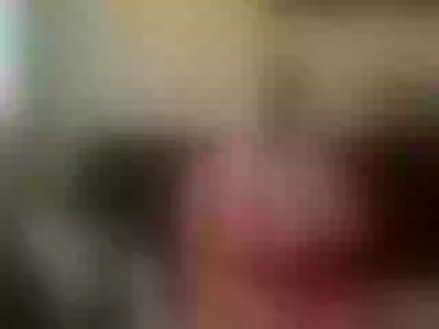 Live sex webcam photo for come2mom #276093237