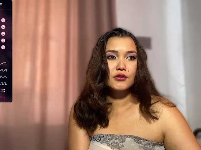 Live sex webcam photo for comfykira #284735695