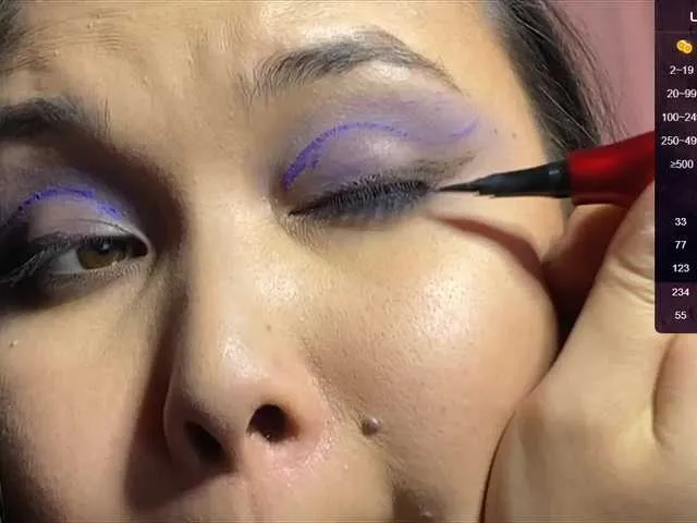 Live sex webcam photo for comfynights #278107176