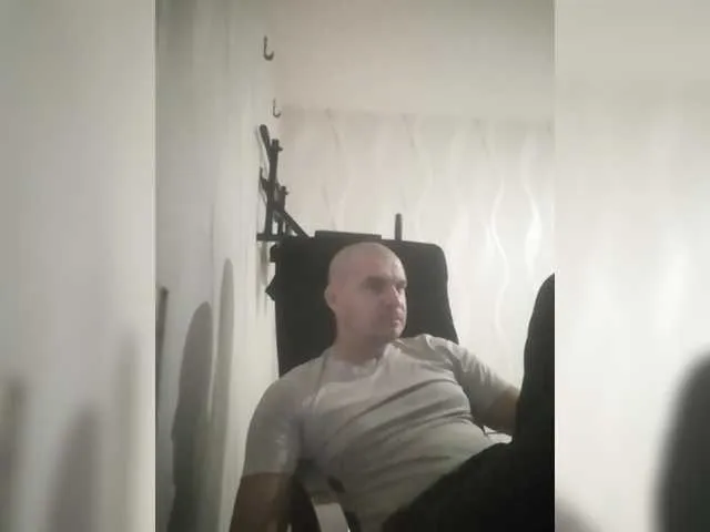 Live sex webcam photo for complexperson #276539174