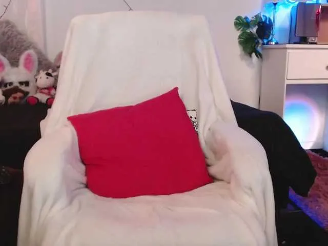 Live sex webcam photo for concubine2 #277585232