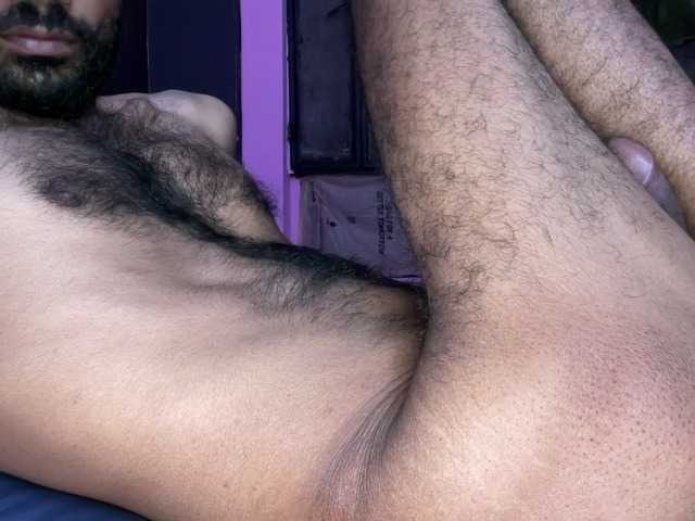 Live sex webcam photo for coolcharming #277437938