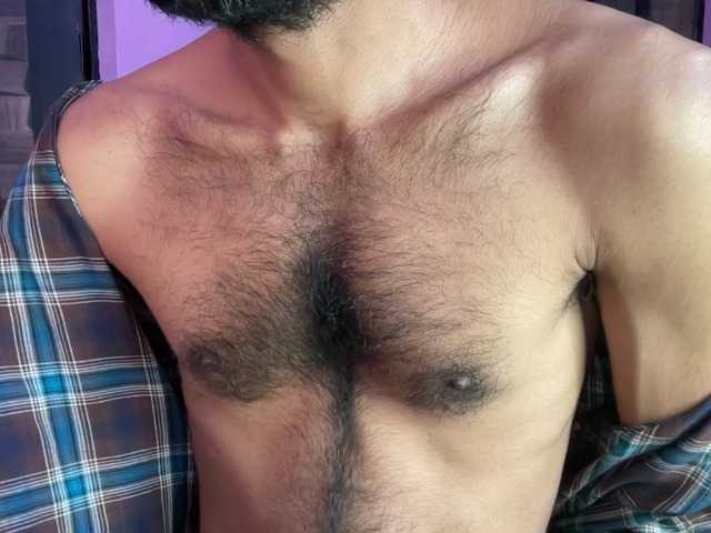 Live sex webcam photo for coolcharming #277631278