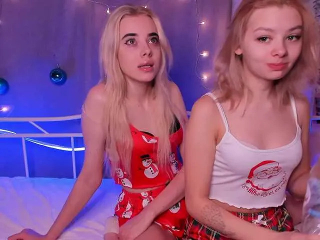 Live sex webcam photo for coolfire77 #272116426