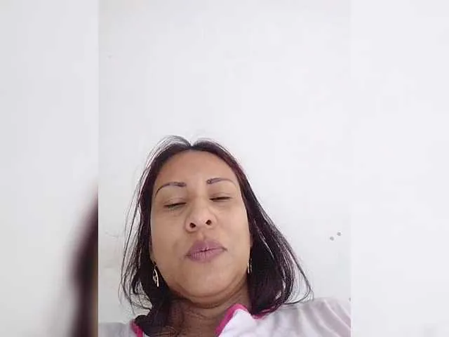 Live sex webcam photo for cordelia #291272303