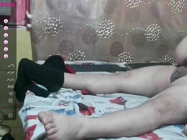 Live sex webcam photo for couplecutexxx #277726989