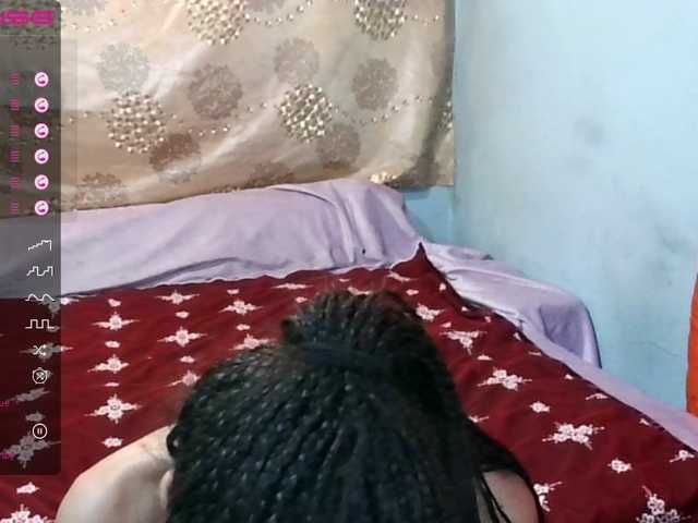 Live sex webcam photo for couplecutexxx #278130024