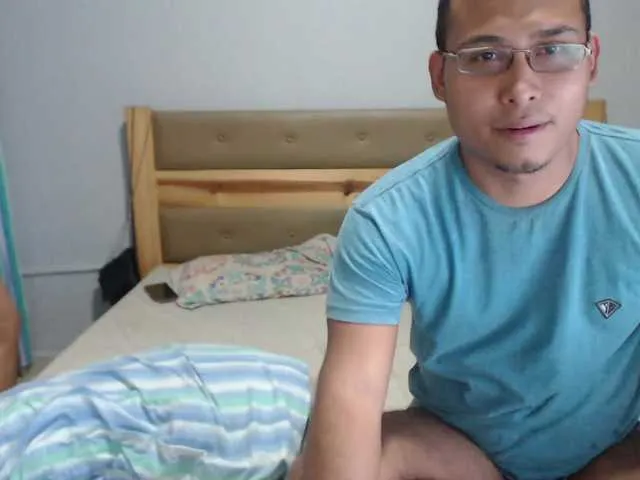 Live sex webcam photo for couplesexxx28 #275153539