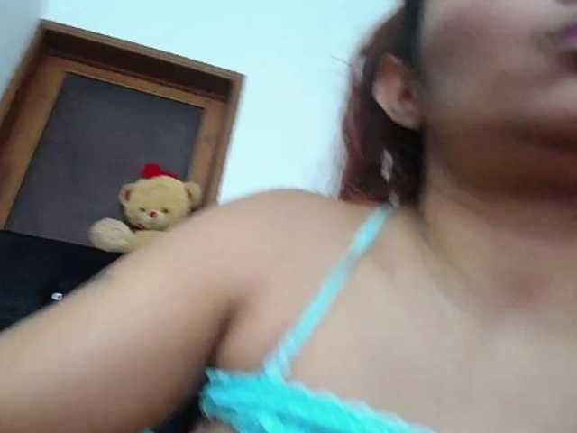 Live sex webcam photo for couplesgame2 #272098931