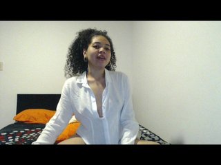 Live sex webcam photo for courageuse #170673533