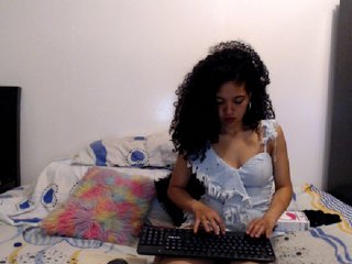 Live sex webcam photo for courageuse #214313596