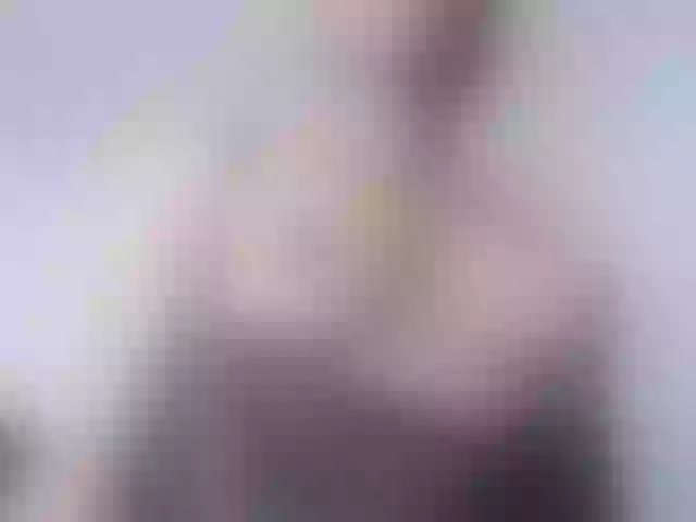 Live sex webcam photo for cow--girl #275486803