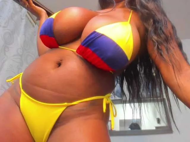 Live sex webcam photo for crazy-addixtion3 #290898047