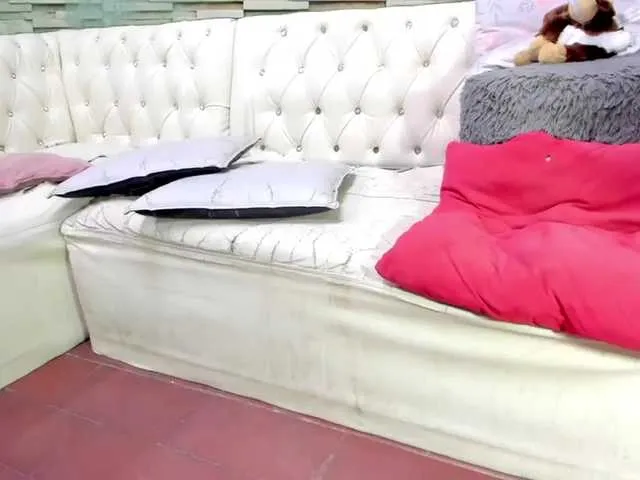 Live sex webcam photo for crazyfor-sex #276851425