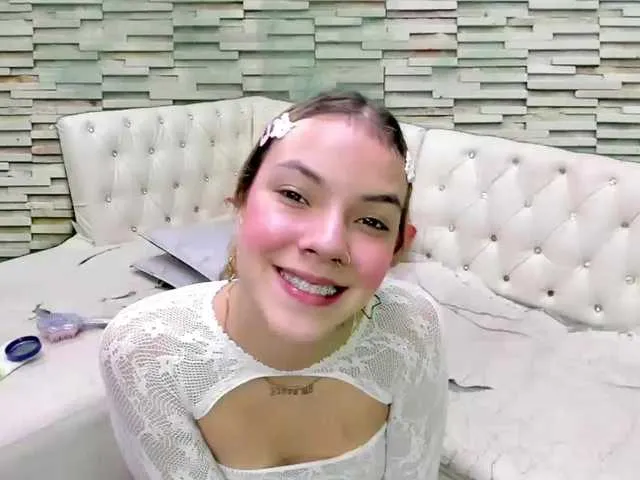 Live sex webcam photo for crazyfor-sex #276935410