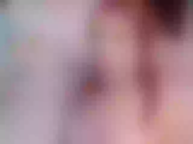 Live sex webcam photo for crazyfor-sex #277547500