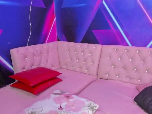 Live sex webcam photo for crazyfor-sex #278119401