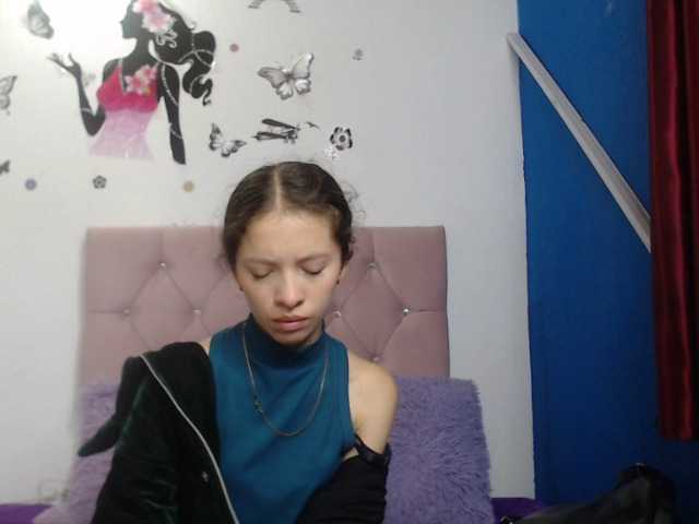 Live sex webcam photo for crazyhot69 #276831020