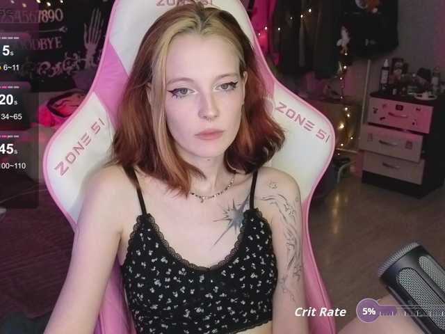 Live sex webcam photo for crispy-tati- #291724058