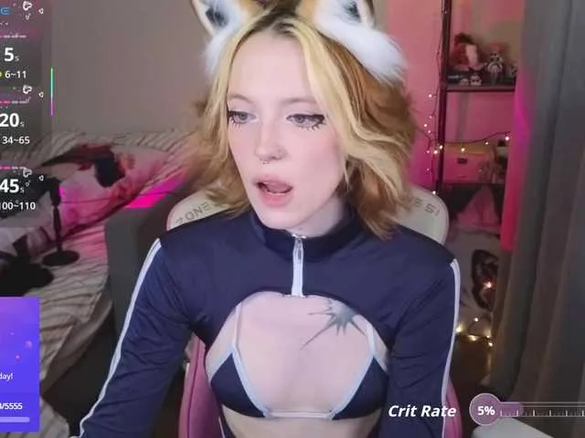 Live sex webcam photo for crispy-tati- #293437710