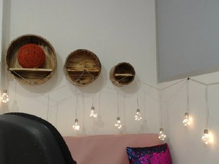 Live sex webcam photo for Cristal-Doll #196422716