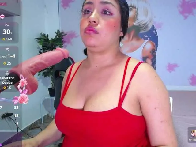 Live sex webcam photo for cristal-horny19 #294323325