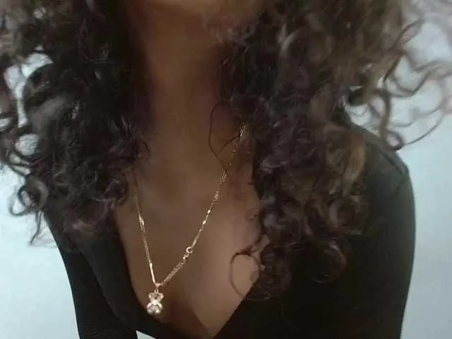 Live sex webcam photo for cristal-rouse #291850166