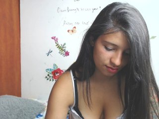 Live sex webcam photo for Cristal-sex #146724464