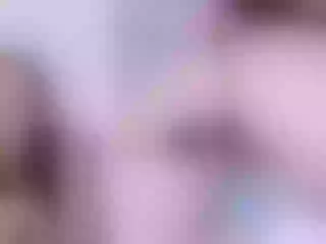 Live sex webcam photo for cristal-th #291296275