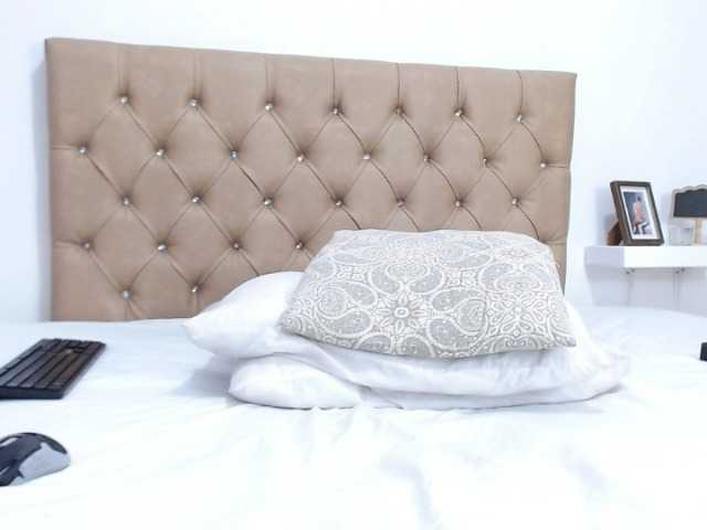 Live sex webcam photo for cristalwill #272695420