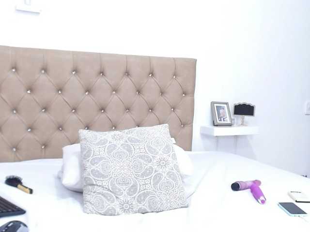 Live sex webcam photo for cristalwill #272732473