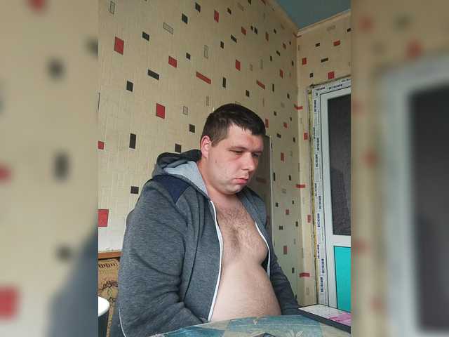 Live sex webcam photo for cristian09032 #291057616