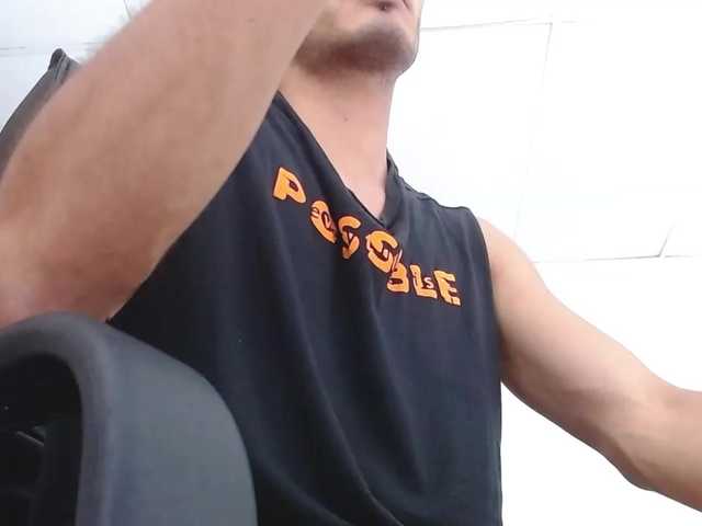 Live sex webcam photo for crosnosstorm #276103599