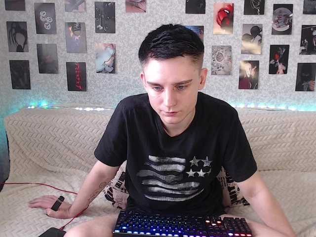 Live sex webcam photo for crybaby282 #277454474