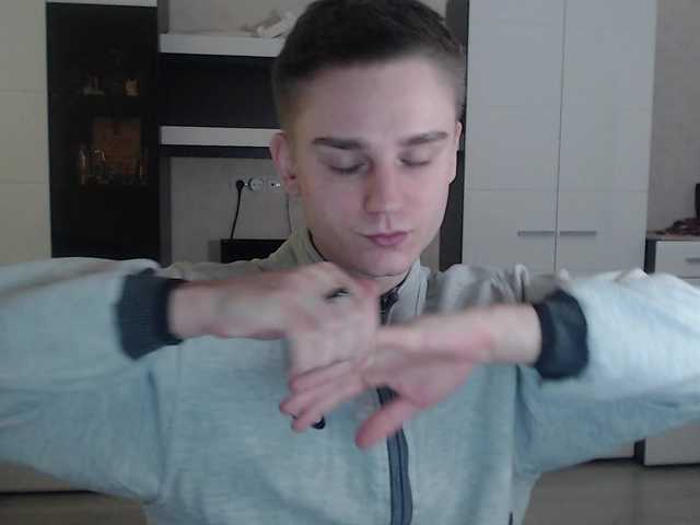 Live sex webcam photo for crybaby282 #290437741