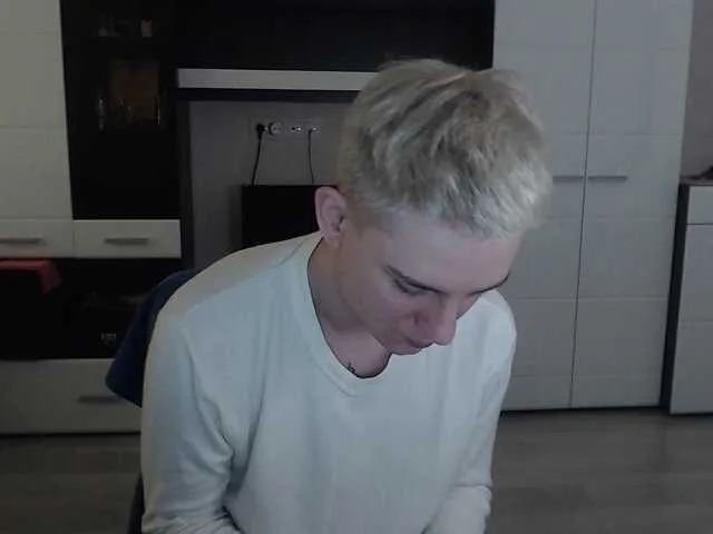 Live sex webcam photo for crybaby282 #290552334