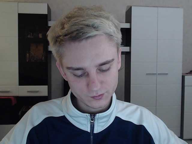 Live sex webcam photo for crybaby282 #290701142