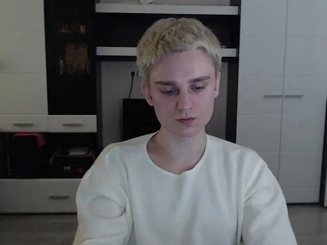 Live sex webcam photo for crybaby282 #290742303