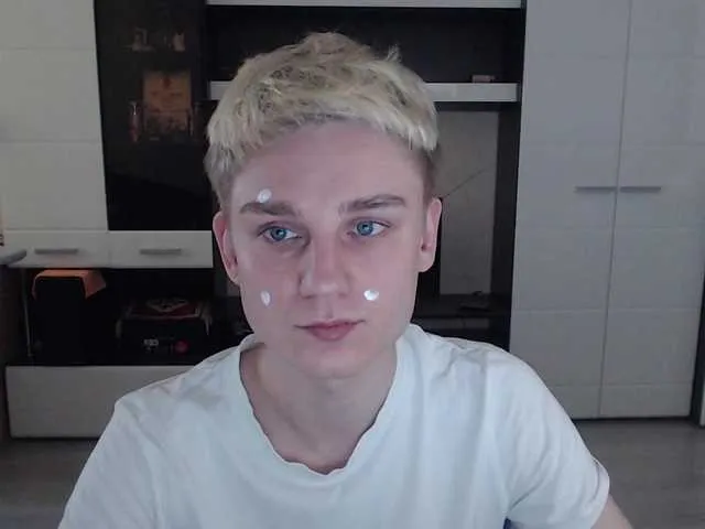 Live sex webcam photo for crybaby282 #291013036