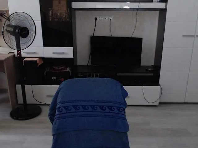 Live sex webcam photo for crybaby282 #291789250